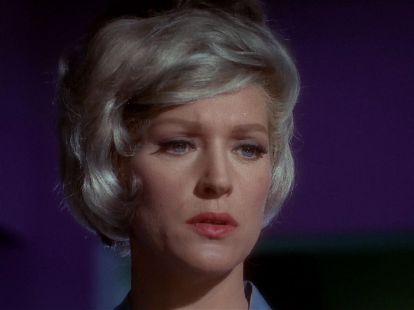 ariane179254_StarTrek_1x04_TheNakedTime_0792.jpg