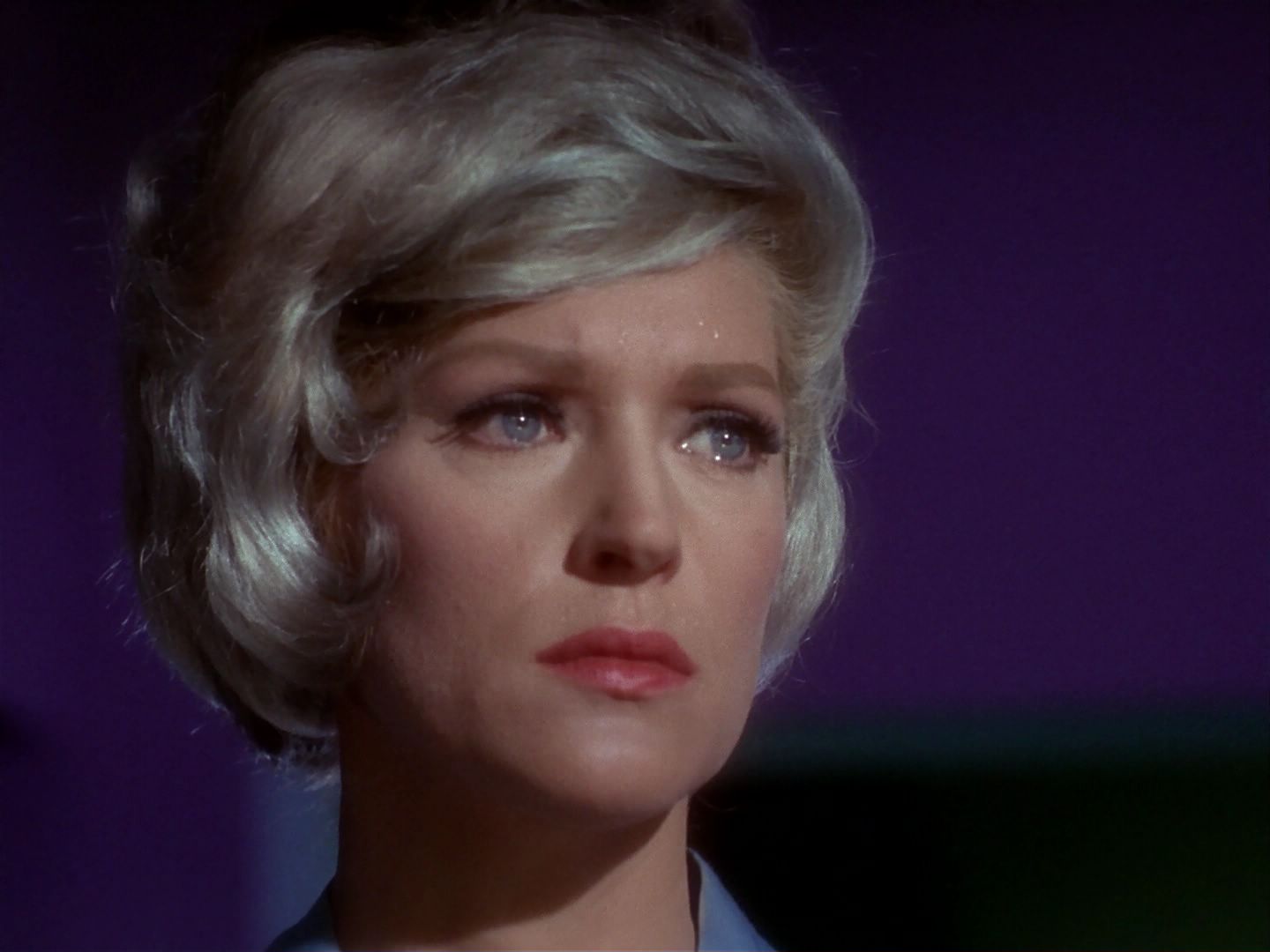 ariane179254_StarTrek_1x04_TheNakedTime_0829.jpg