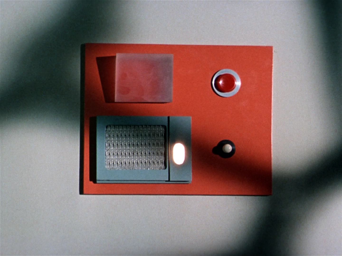 ariane179254_StarTrek_1x04_TheNakedTime_0833.jpg