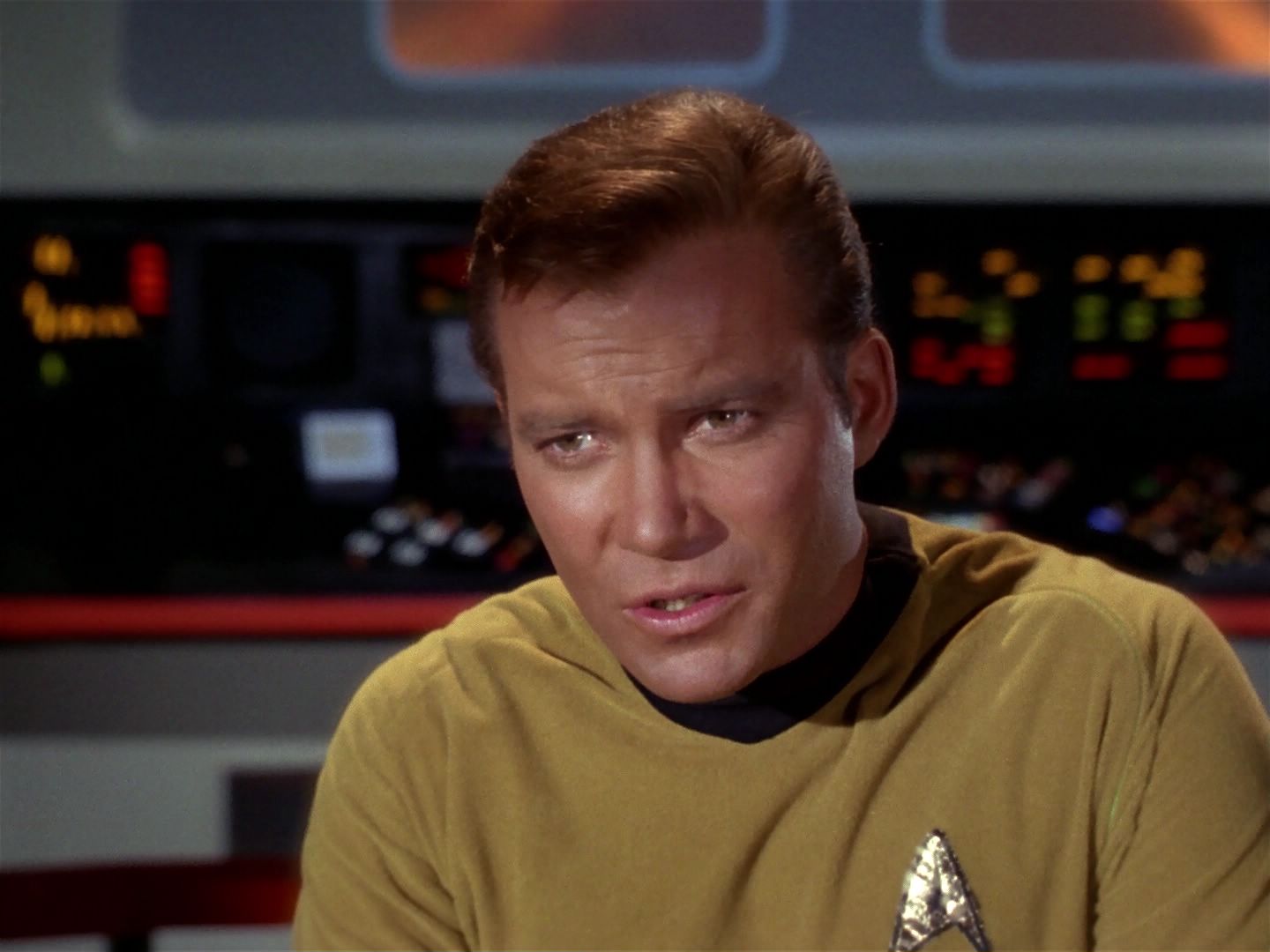 ariane179254_StarTrek_1x04_TheNakedTime_0843.jpg