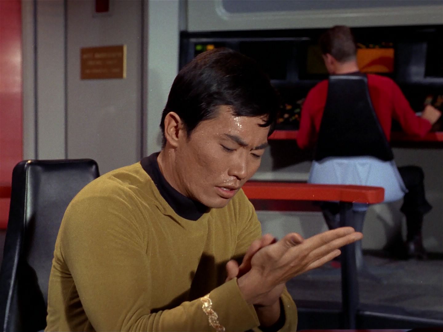 ariane179254_StarTrek_1x04_TheNakedTime_0864.jpg