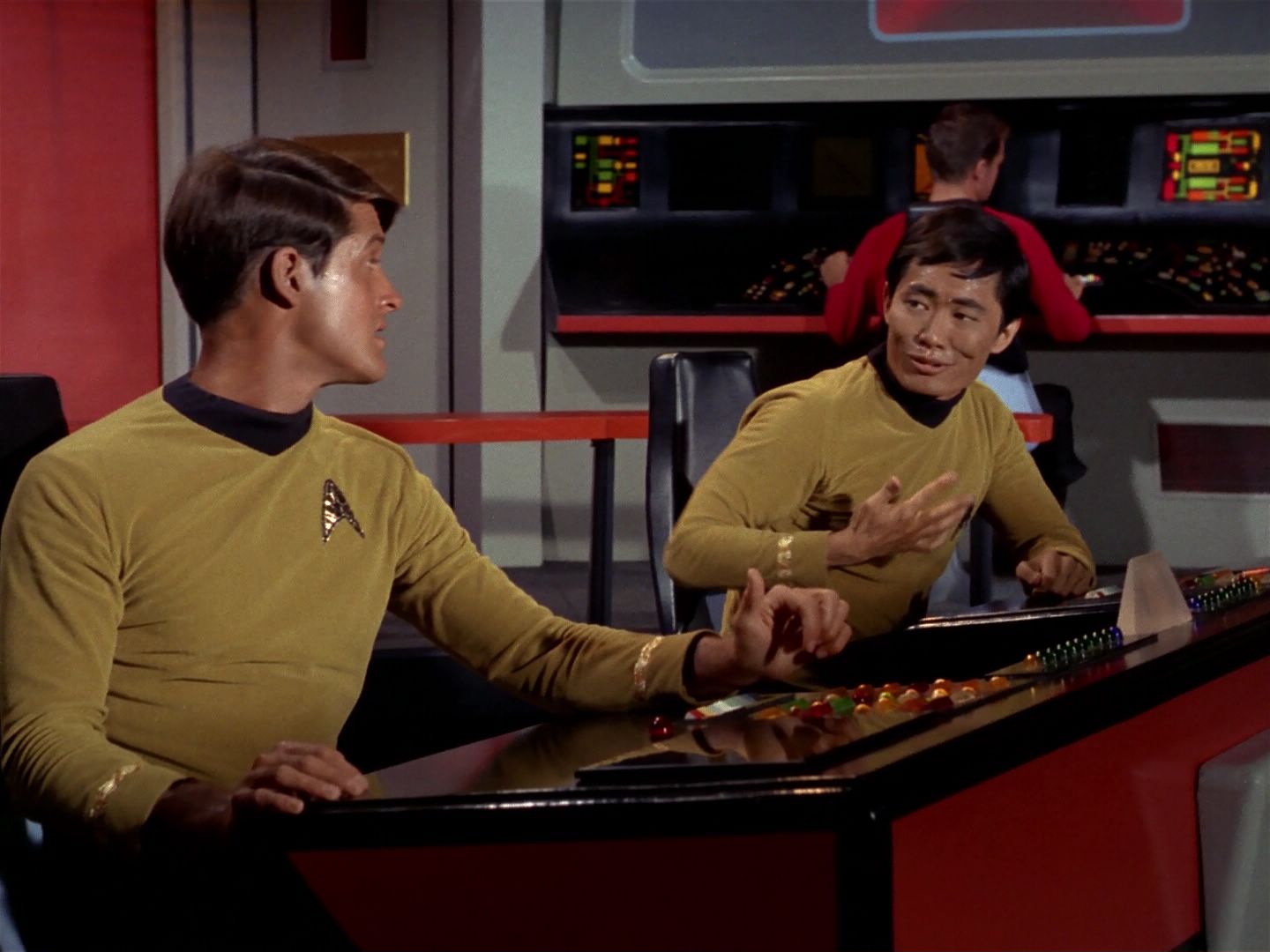 ariane179254_StarTrek_1x04_TheNakedTime_0873.jpg