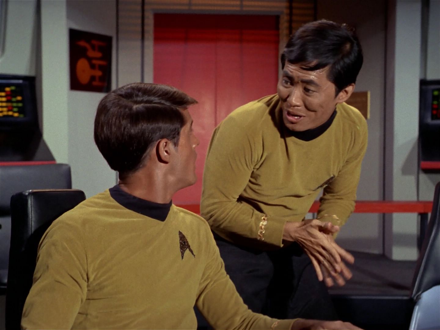 ariane179254_StarTrek_1x04_TheNakedTime_0887.jpg