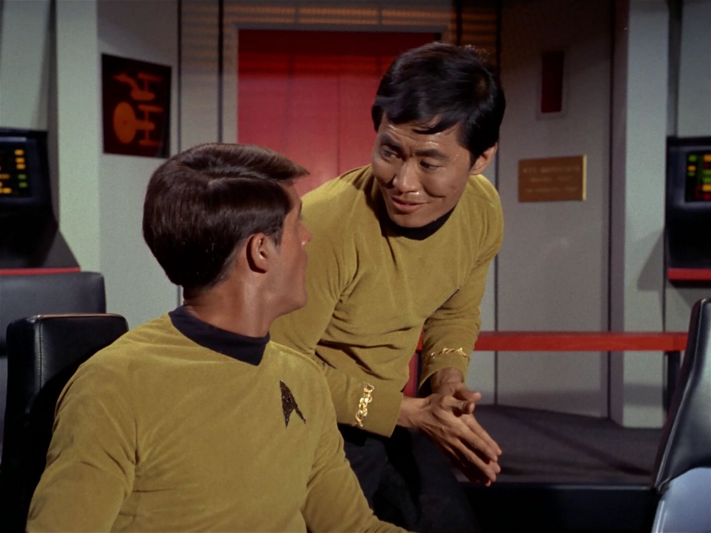 ariane179254_StarTrek_1x04_TheNakedTime_0888.jpg