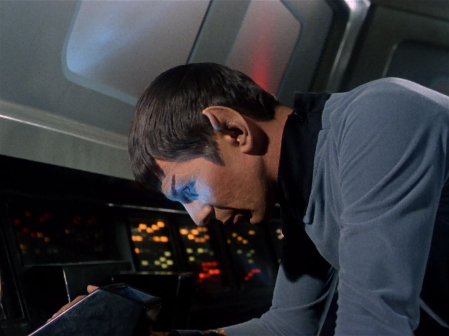 ariane179254_StarTrek_1x04_TheNakedTime_0900.jpg