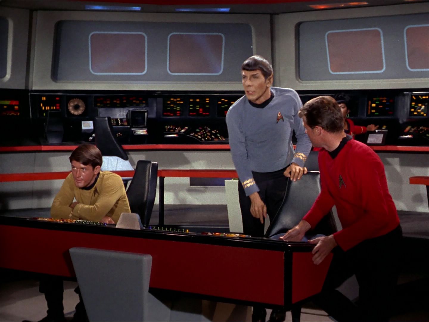 ariane179254_StarTrek_1x04_TheNakedTime_0974.jpg