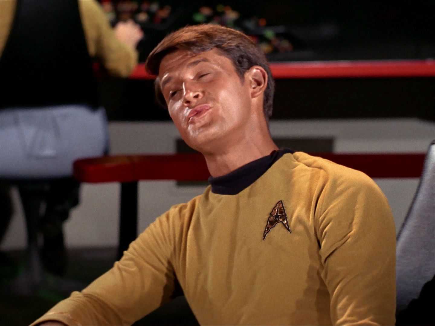 ariane179254_StarTrek_1x04_TheNakedTime_0983.jpg