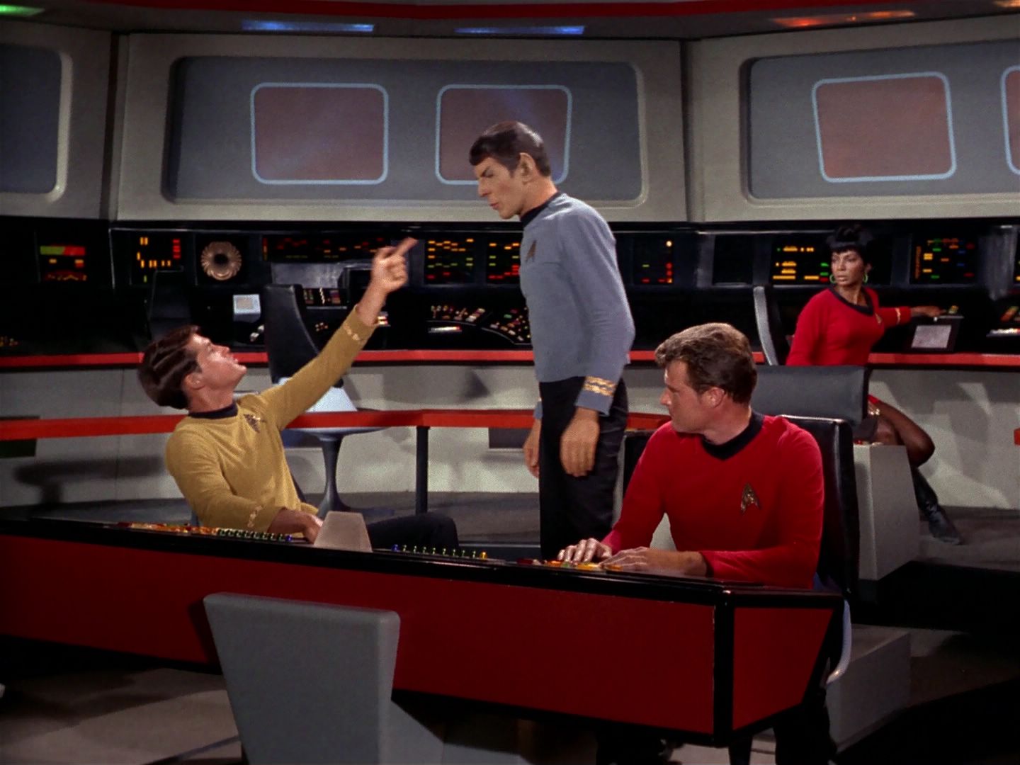ariane179254_StarTrek_1x04_TheNakedTime_0989.jpg