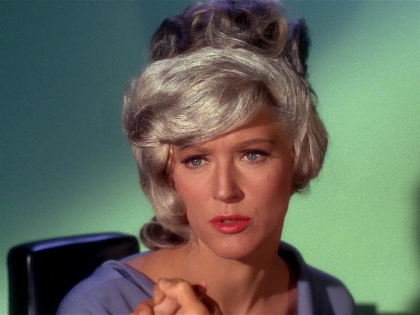 ariane179254_StarTrek_1x04_TheNakedTime_1068.jpg