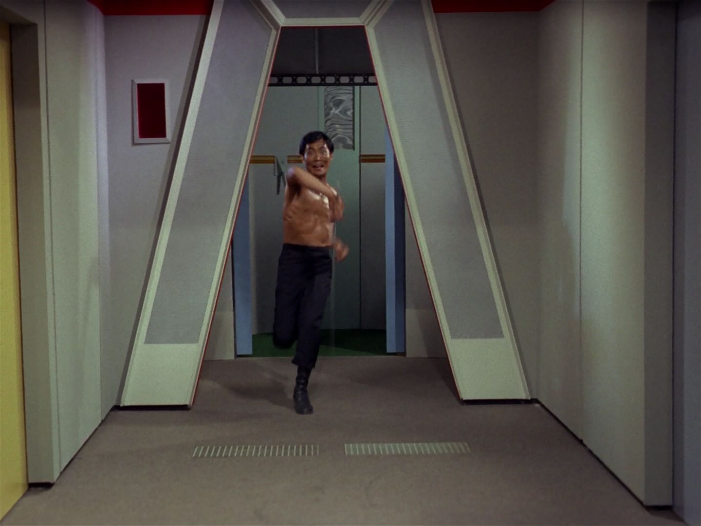 ariane179254_StarTrek_1x04_TheNakedTime_1101.jpg
