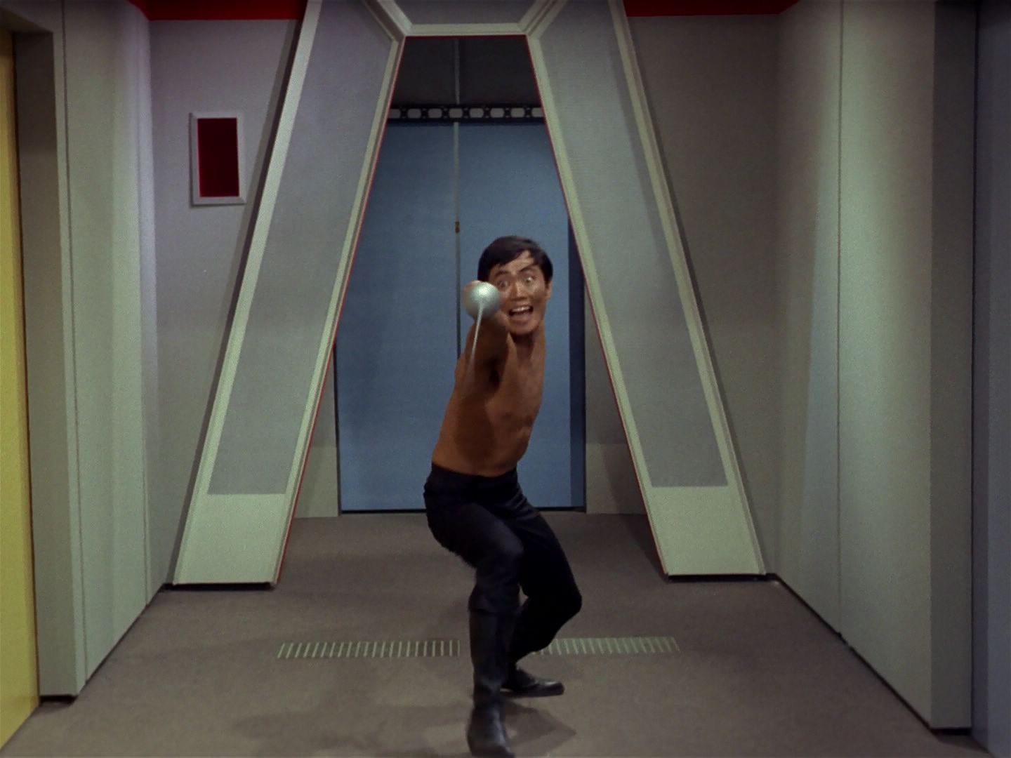 ariane179254_StarTrek_1x04_TheNakedTime_1106.jpg