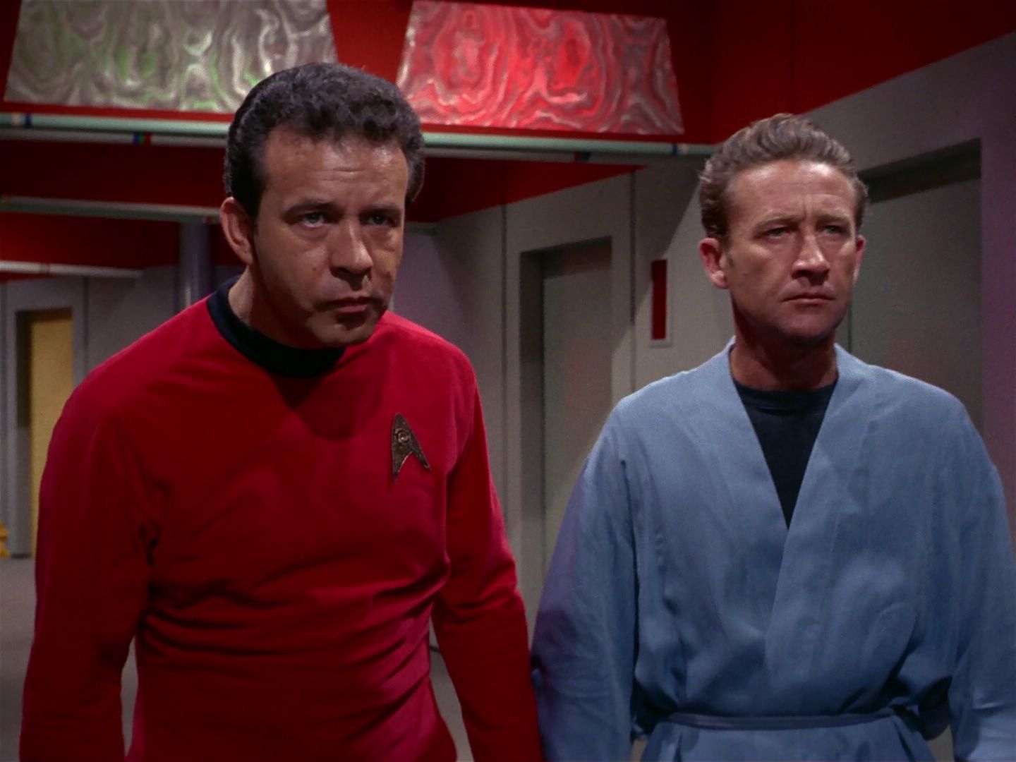 ariane179254_StarTrek_1x04_TheNakedTime_1133.jpg
