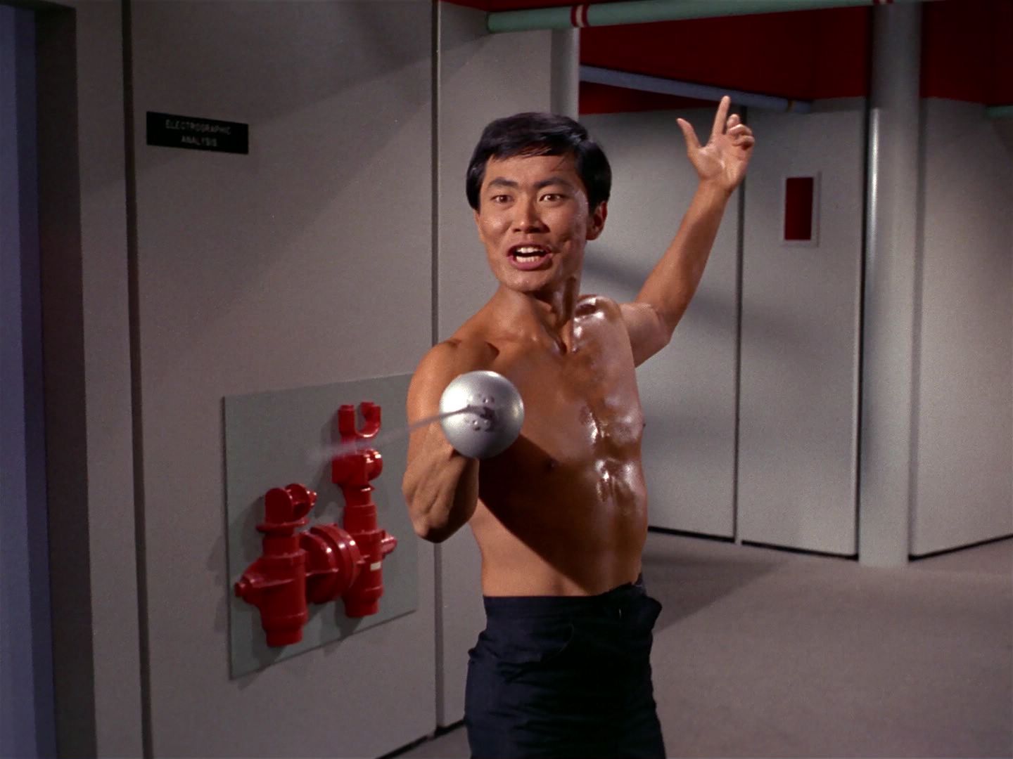 ariane179254_StarTrek_1x04_TheNakedTime_1146.jpg