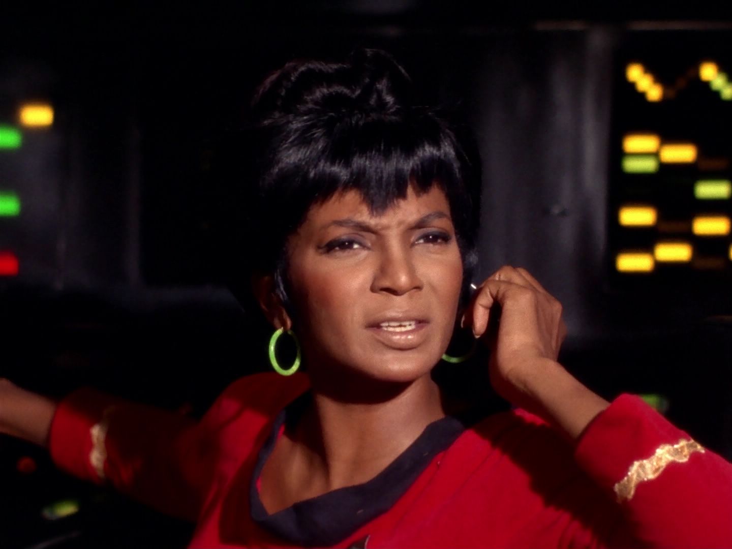 ariane179254_StarTrek_1x04_TheNakedTime_1190.jpg