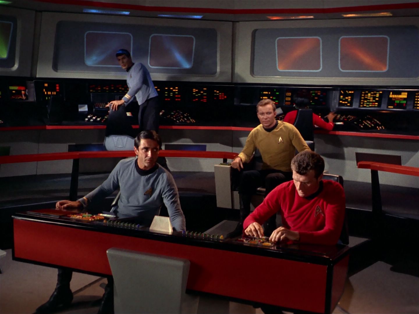 ariane179254_StarTrek_1x04_TheNakedTime_1219.jpg