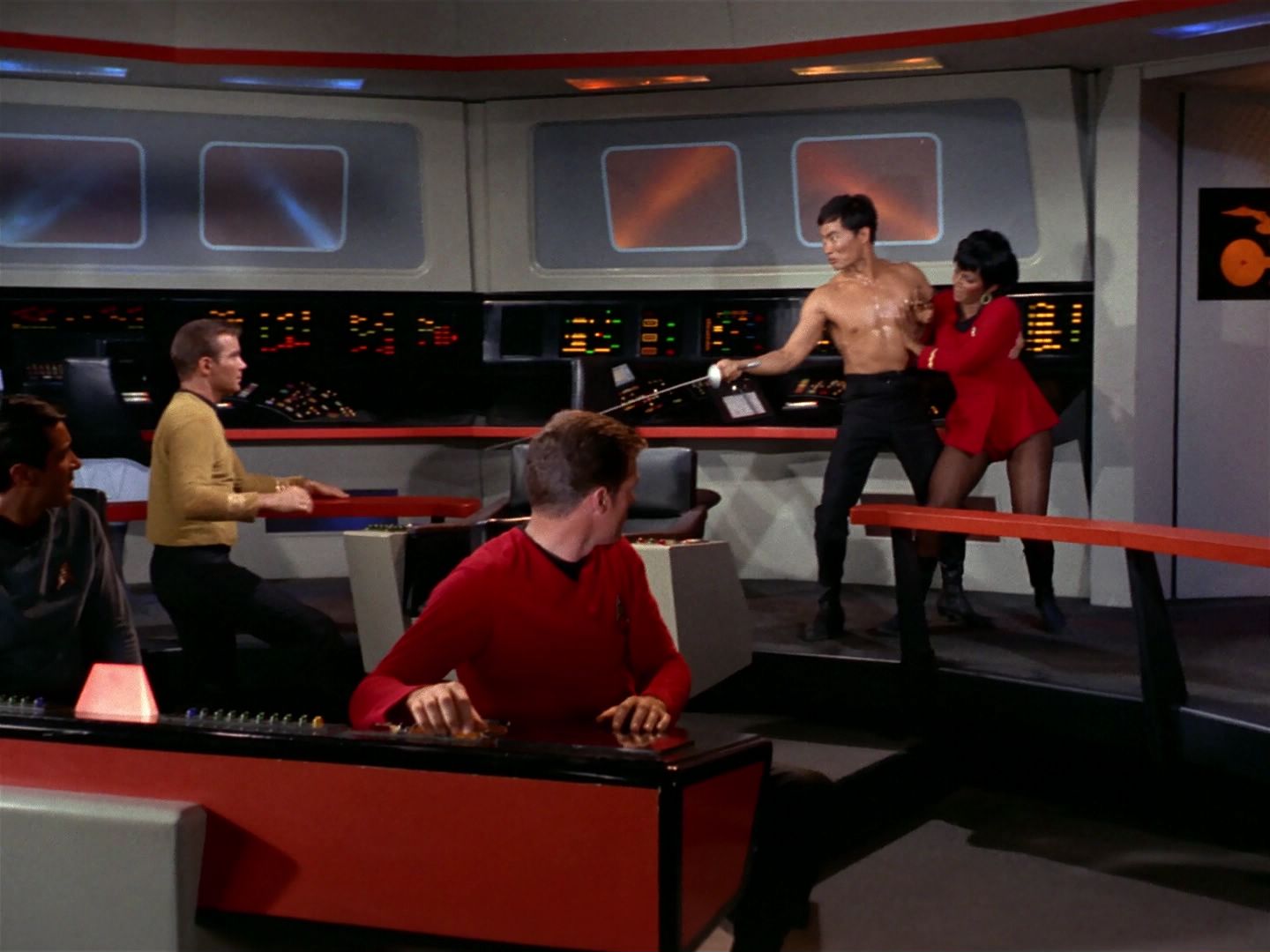 ariane179254_StarTrek_1x04_TheNakedTime_1272.jpg