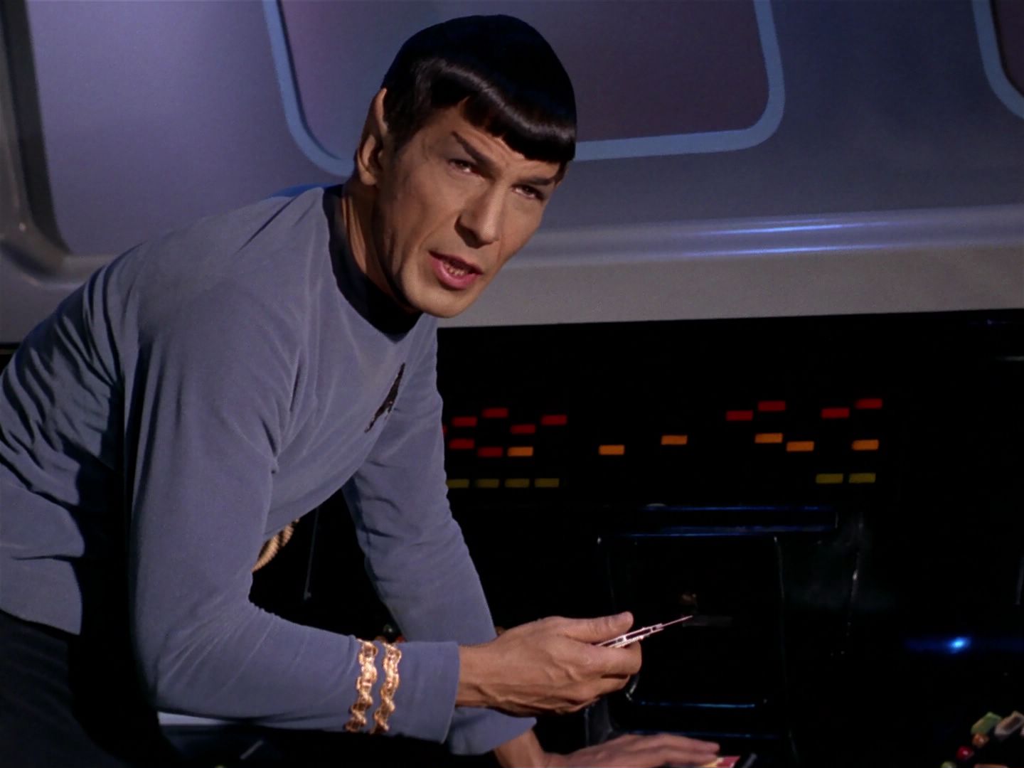 ariane179254_StarTrek_1x04_TheNakedTime_1327.jpg
