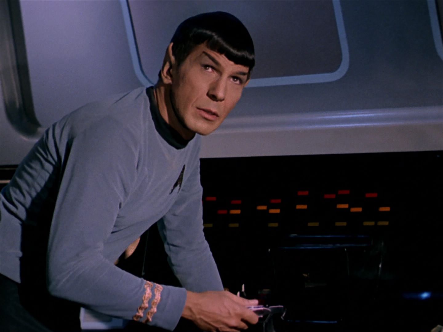 ariane179254_StarTrek_1x04_TheNakedTime_1338.jpg