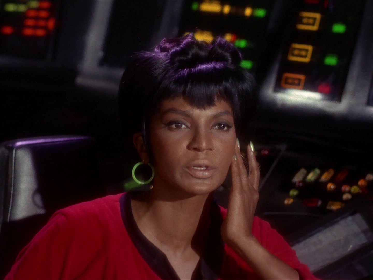 ariane179254_StarTrek_1x04_TheNakedTime_1393.jpg