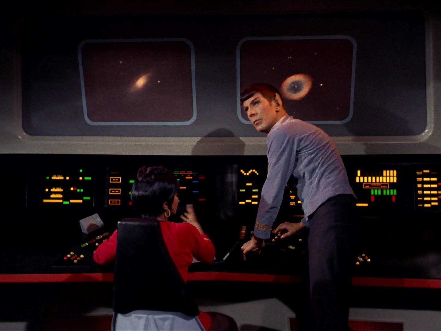 ariane179254_StarTrek_1x04_TheNakedTime_1437.jpg