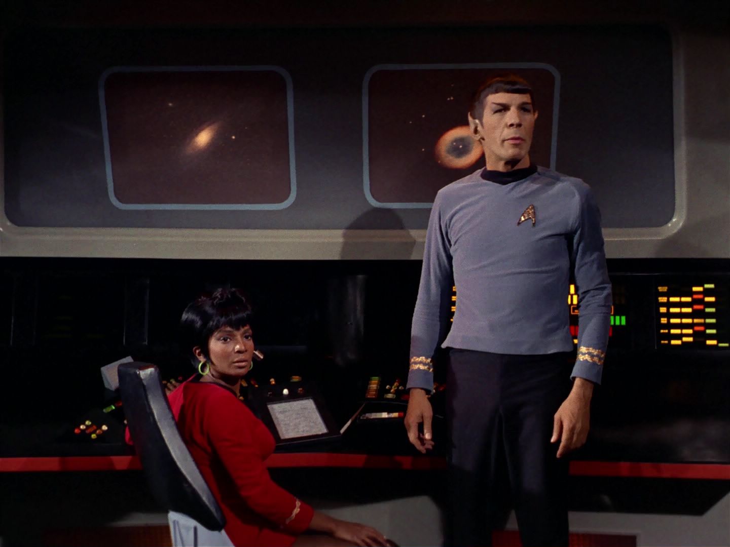 ariane179254_StarTrek_1x04_TheNakedTime_1445.jpg