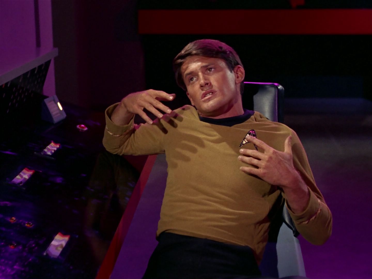 ariane179254_StarTrek_1x04_TheNakedTime_1490.jpg