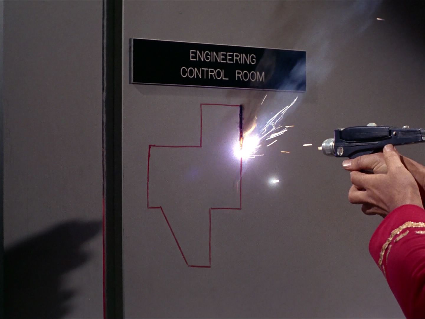 ariane179254_StarTrek_1x04_TheNakedTime_1604.jpg