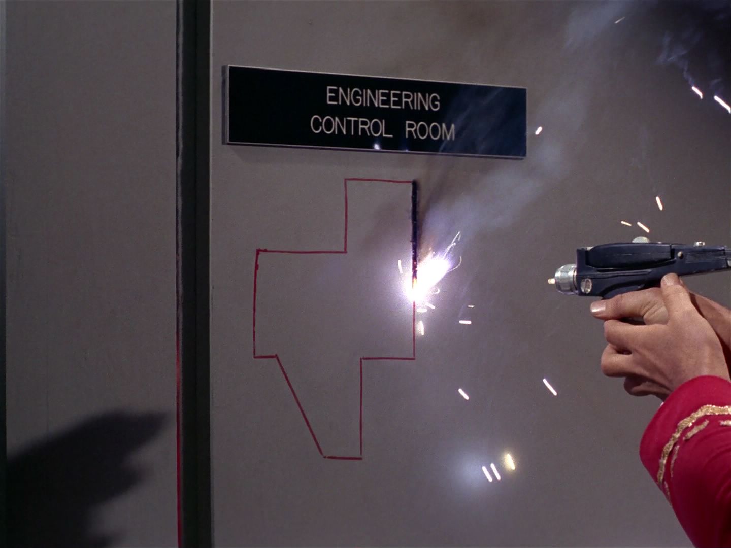 ariane179254_StarTrek_1x04_TheNakedTime_1609.jpg