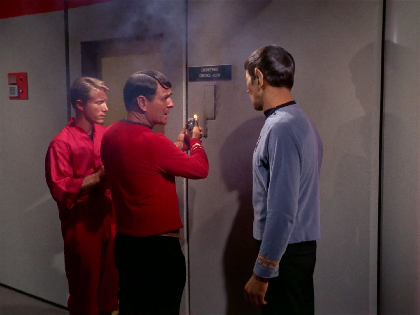 ariane179254_StarTrek_1x04_TheNakedTime_1656.jpg