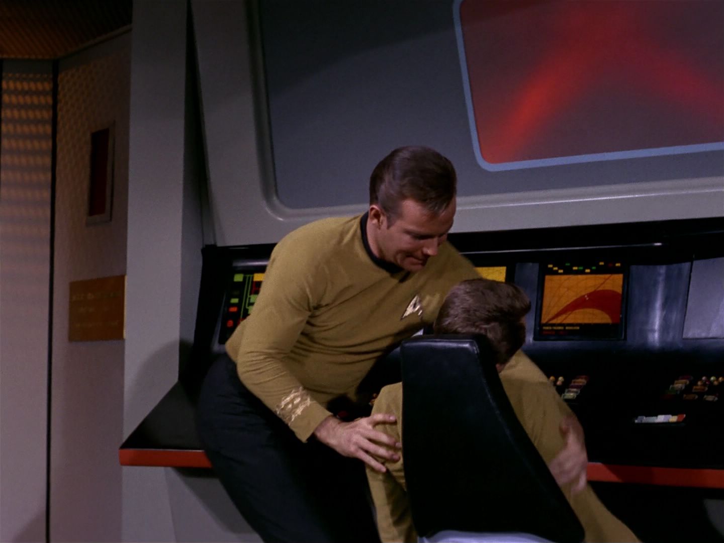 ariane179254_StarTrek_1x04_TheNakedTime_1757.jpg