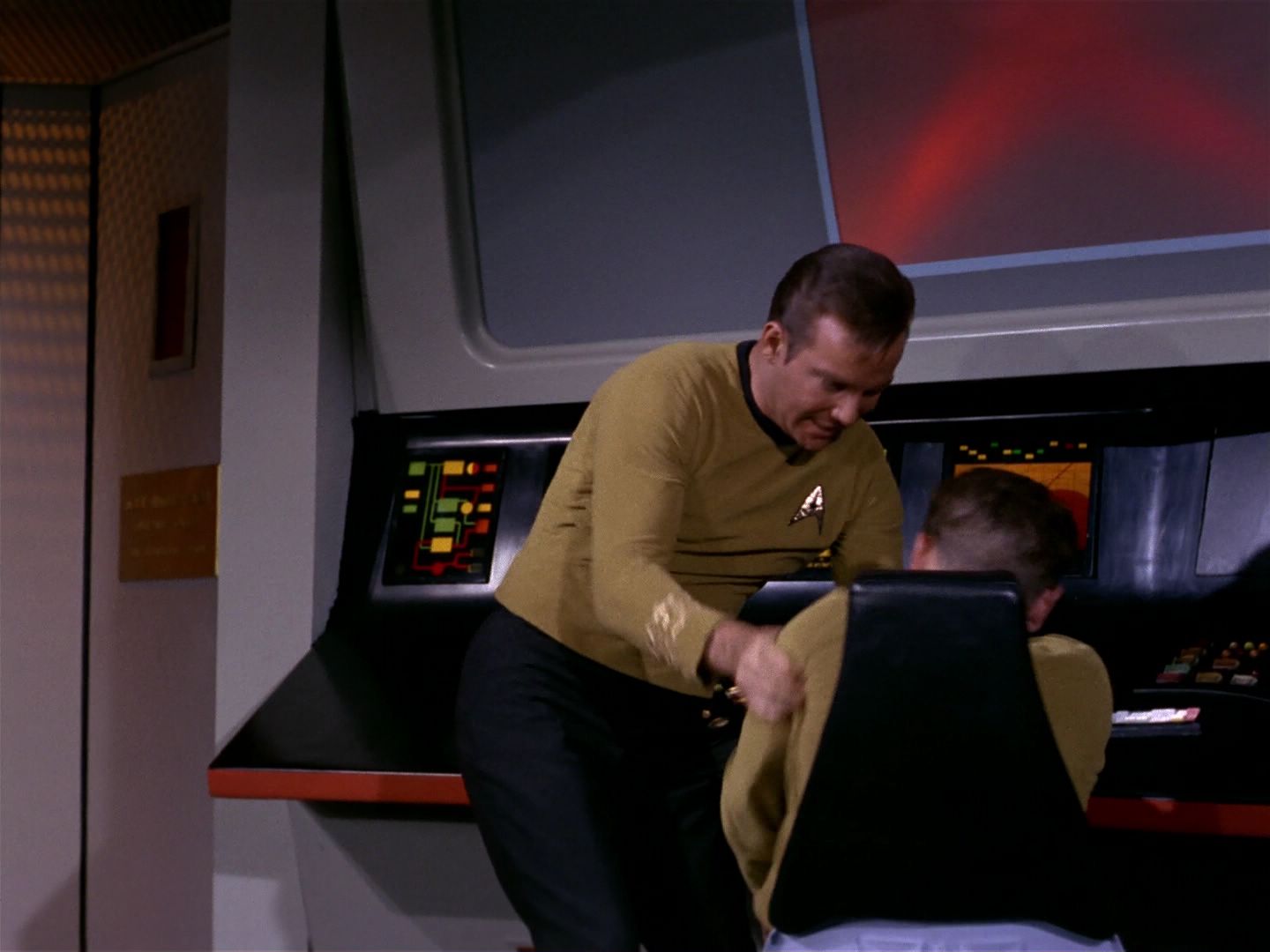 ariane179254_StarTrek_1x04_TheNakedTime_1758.jpg