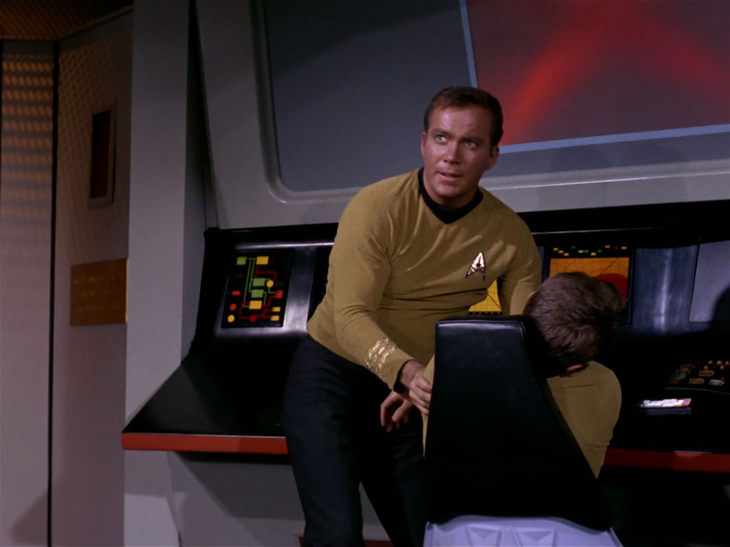 ariane179254_StarTrek_1x04_TheNakedTime_1759.jpg