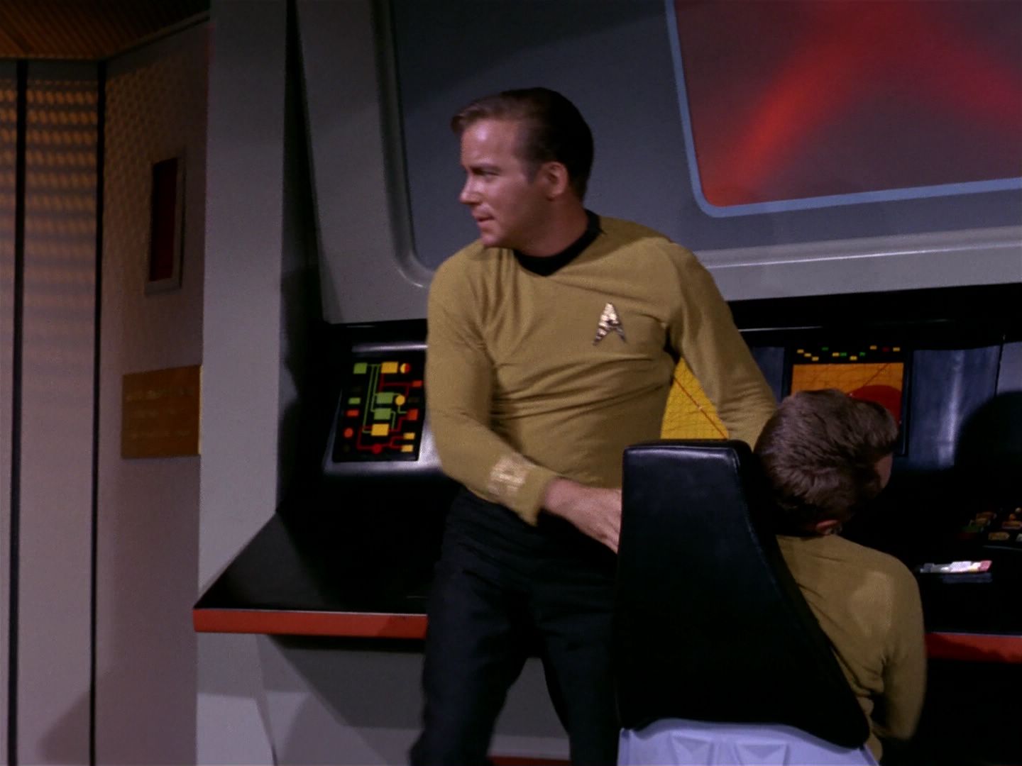 ariane179254_StarTrek_1x04_TheNakedTime_1760.jpg