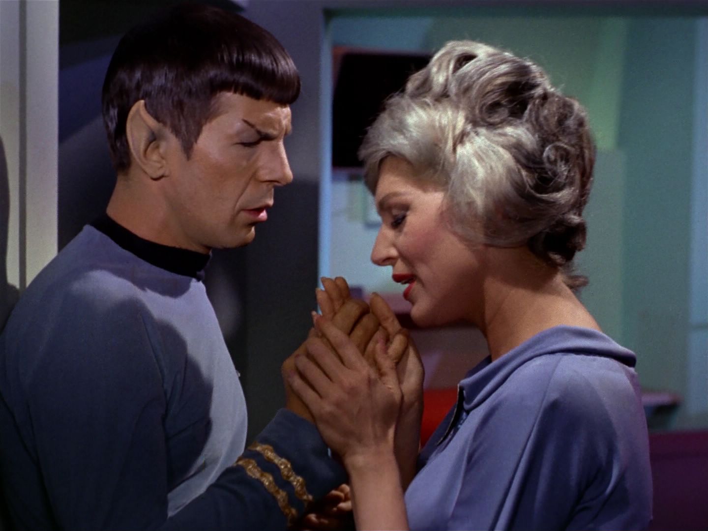 ariane179254_StarTrek_1x04_TheNakedTime_1918.jpg