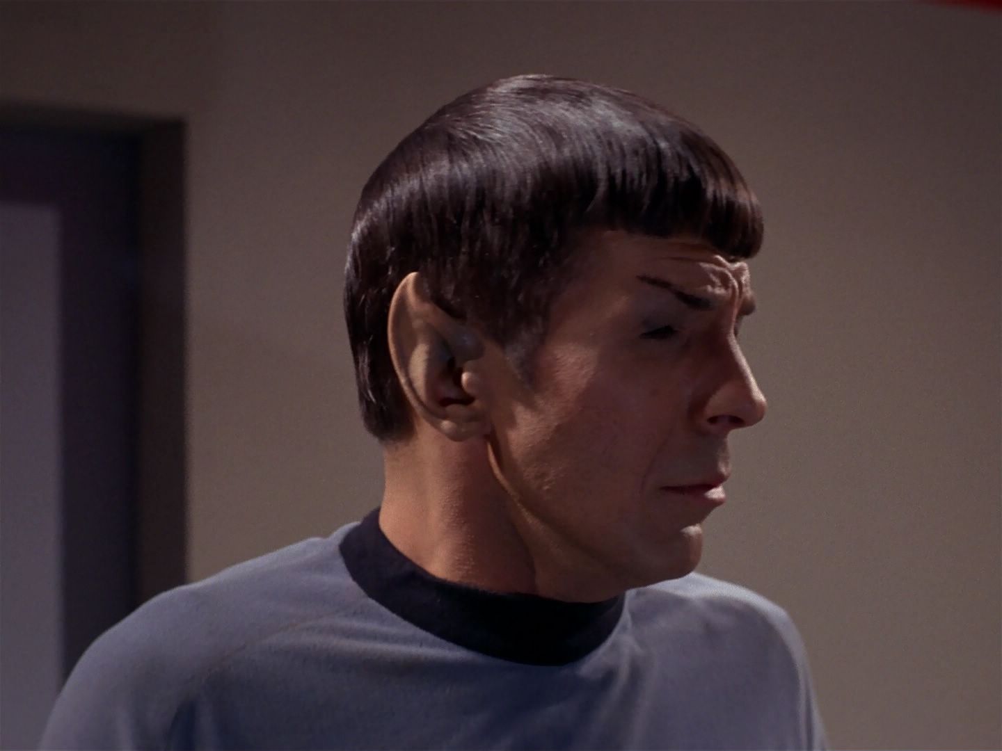 ariane179254_StarTrek_1x04_TheNakedTime_1987.jpg