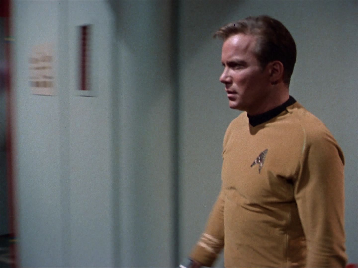ariane179254_StarTrek_1x04_TheNakedTime_2003.jpg