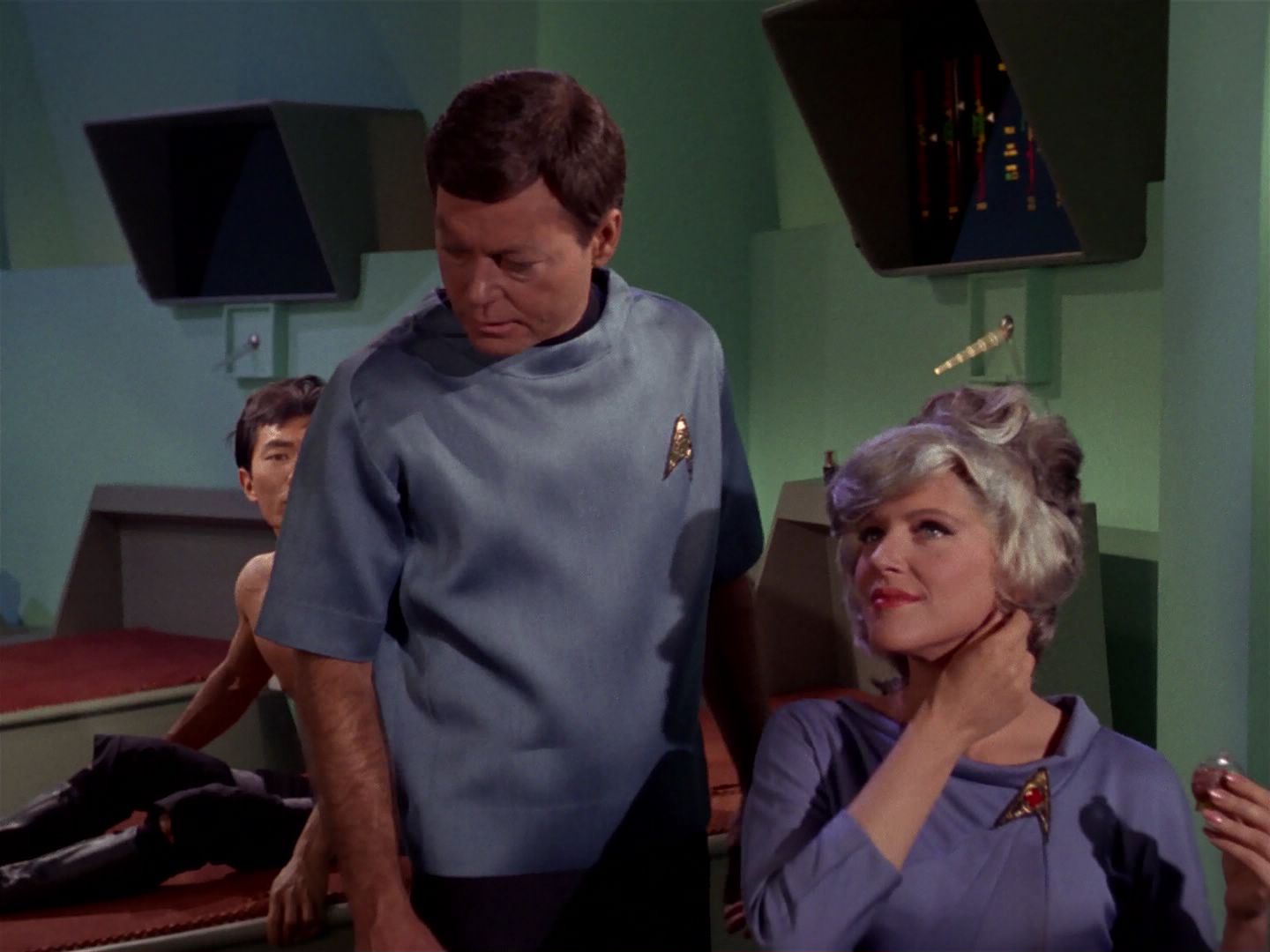ariane179254_StarTrek_1x04_TheNakedTime_2250.jpg