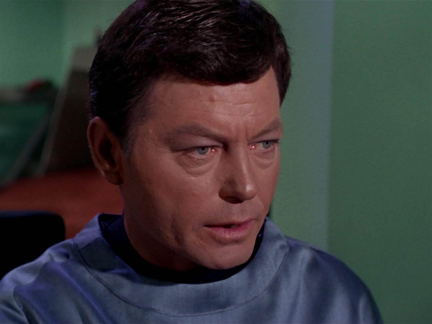 ariane179254_StarTrek_1x04_TheNakedTime_2259.jpg