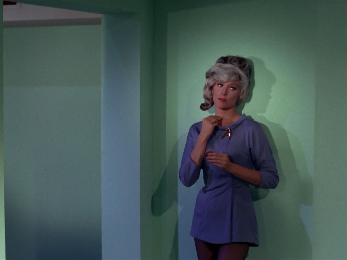 ariane179254_StarTrek_1x04_TheNakedTime_2265.jpg