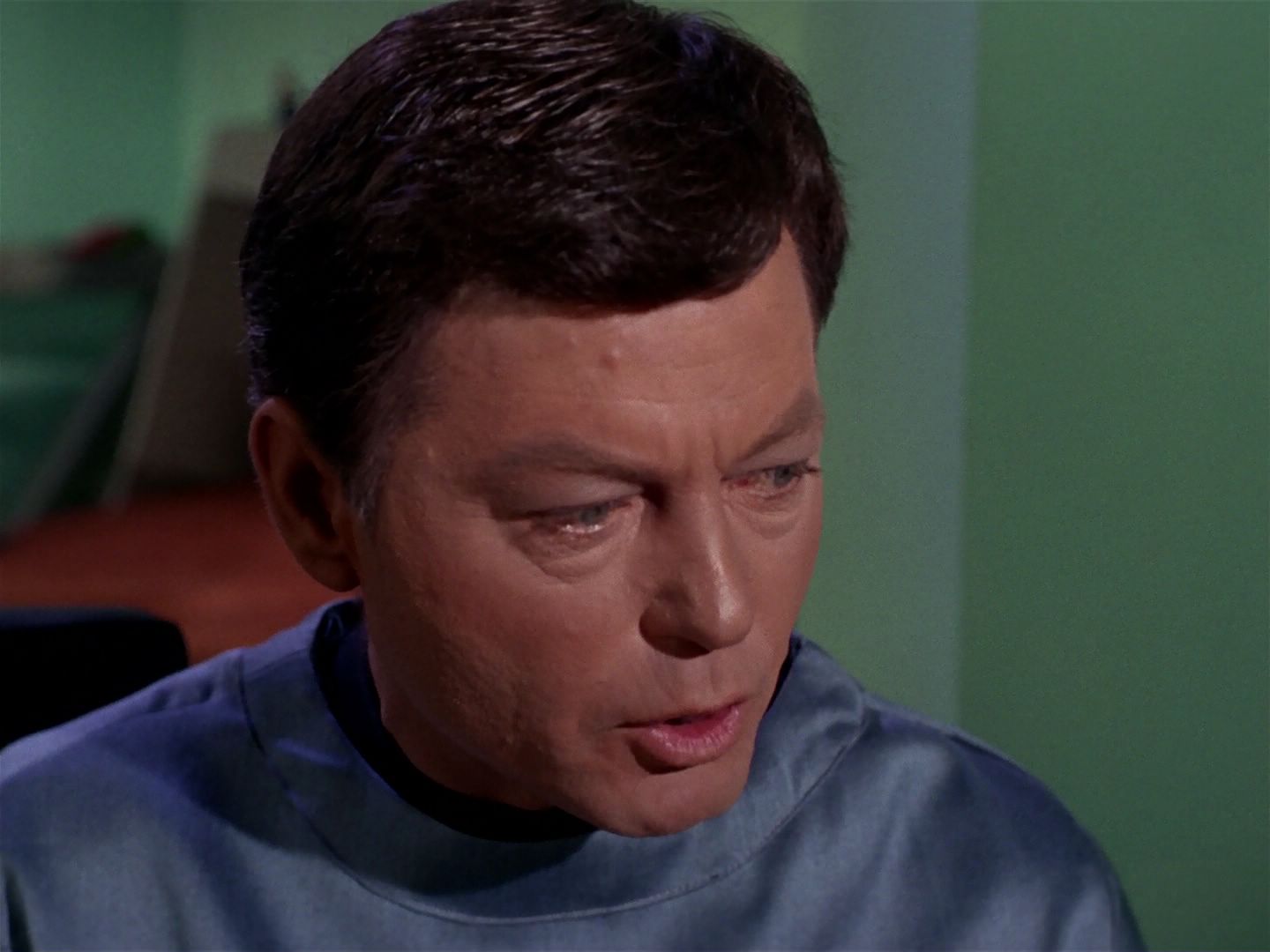 ariane179254_StarTrek_1x04_TheNakedTime_2268.jpg