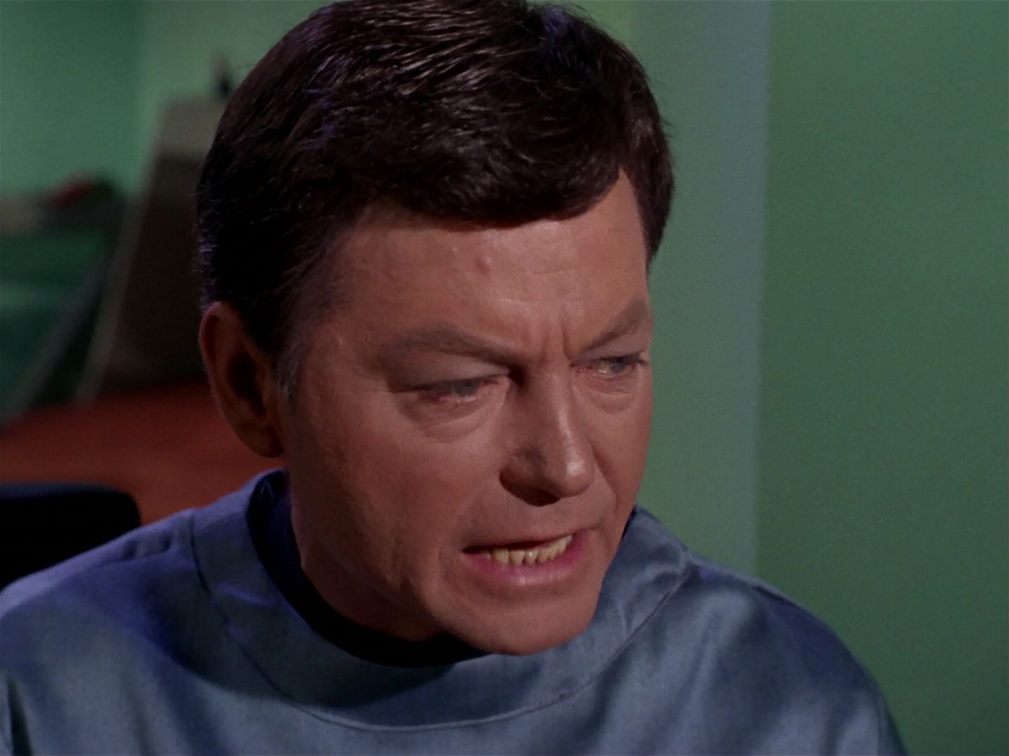 ariane179254_StarTrek_1x04_TheNakedTime_2270.jpg