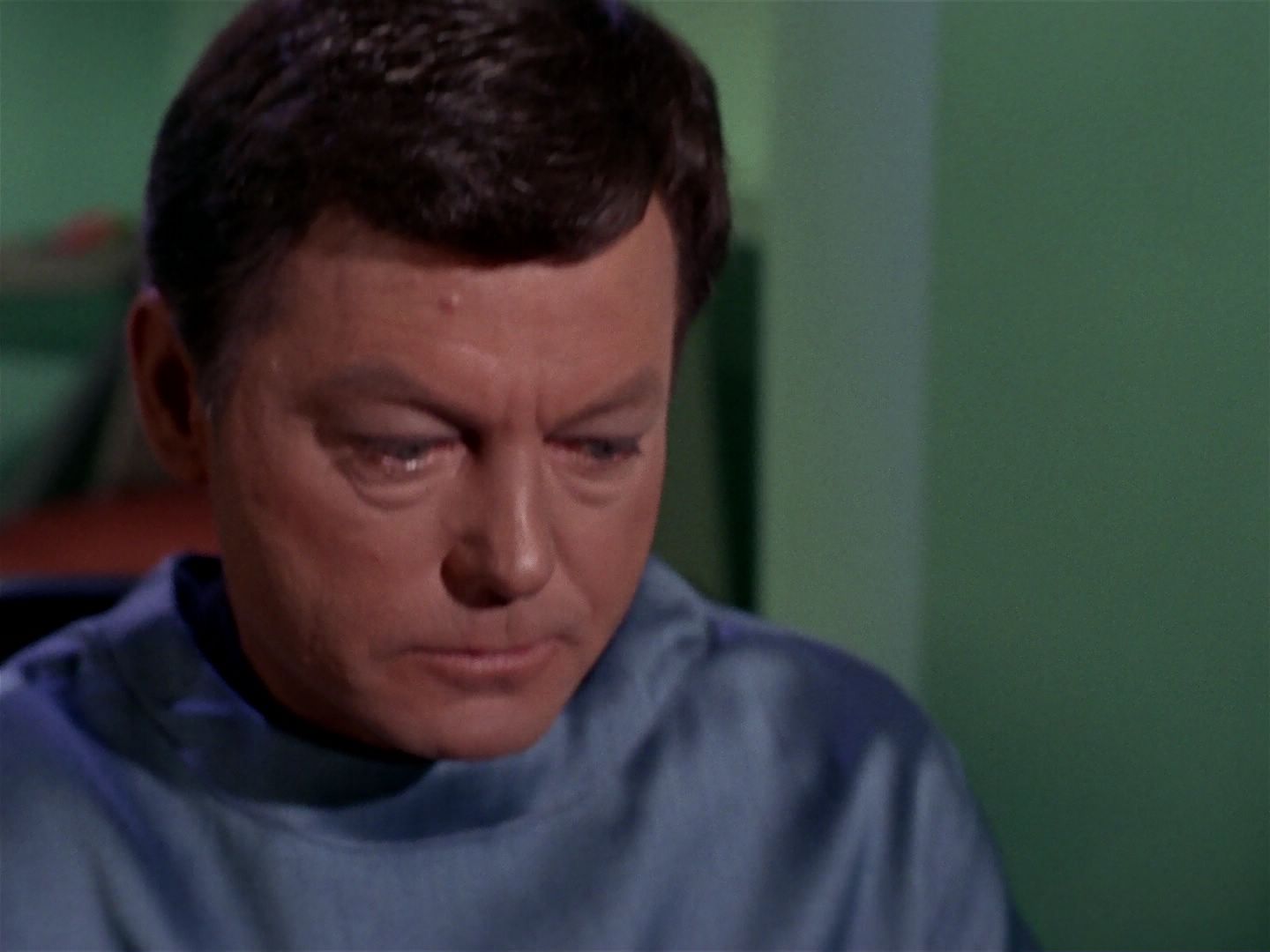ariane179254_StarTrek_1x04_TheNakedTime_2279.jpg