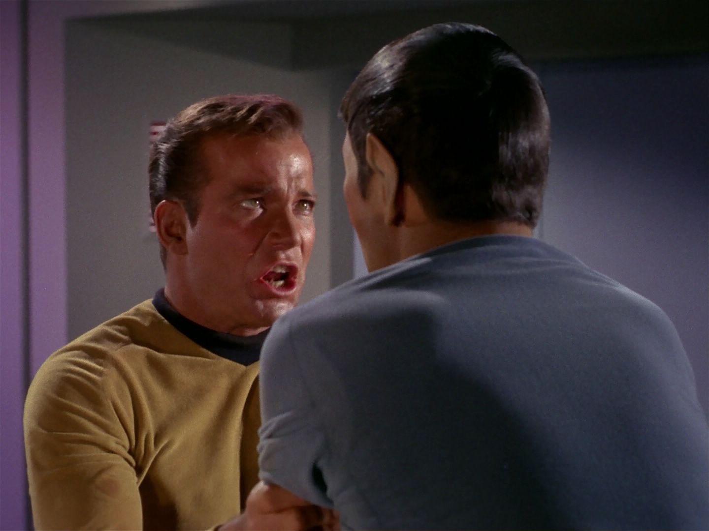 ariane179254_StarTrek_1x04_TheNakedTime_2308.jpg