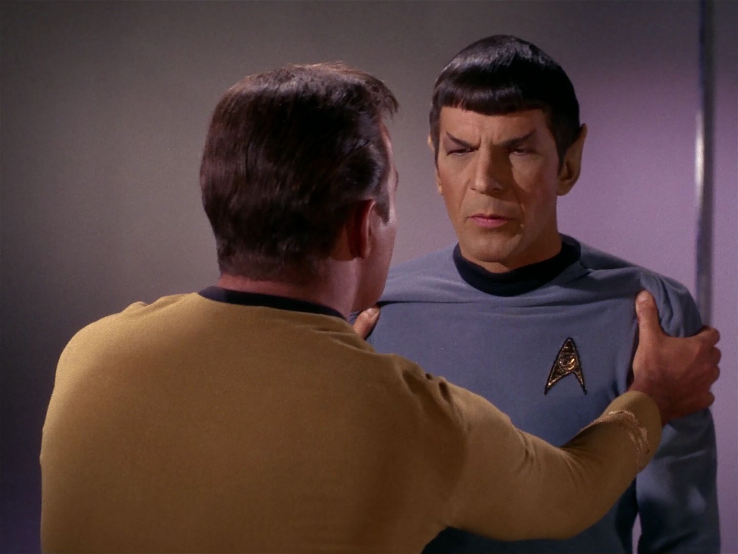 ariane179254_StarTrek_1x04_TheNakedTime_2312.jpg