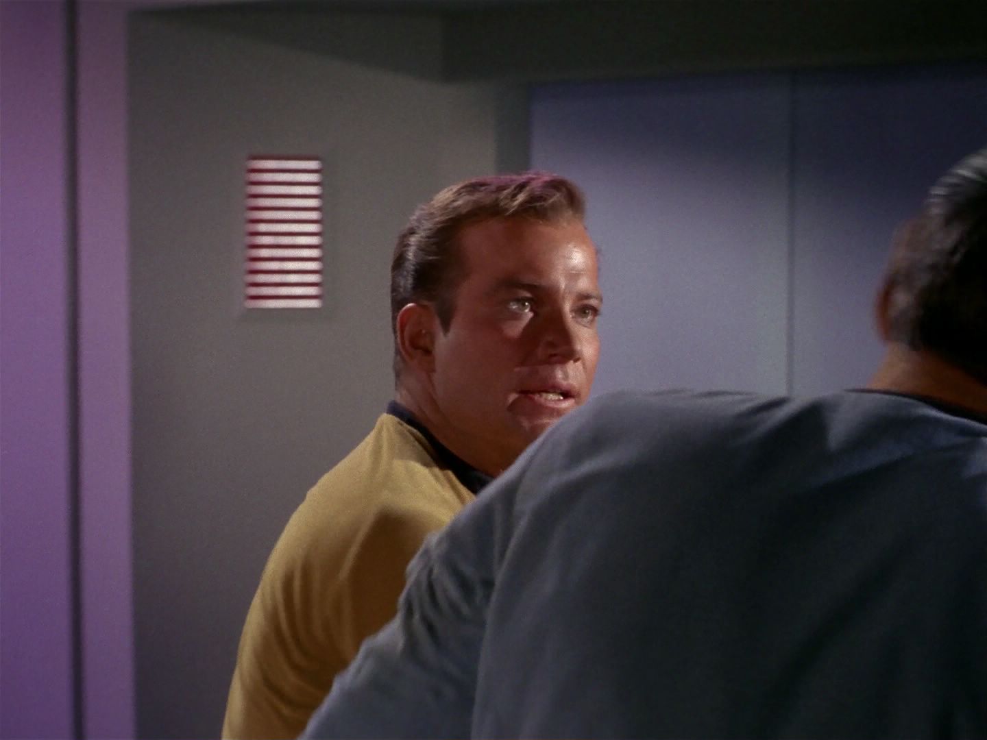 ariane179254_StarTrek_1x04_TheNakedTime_2316.jpg