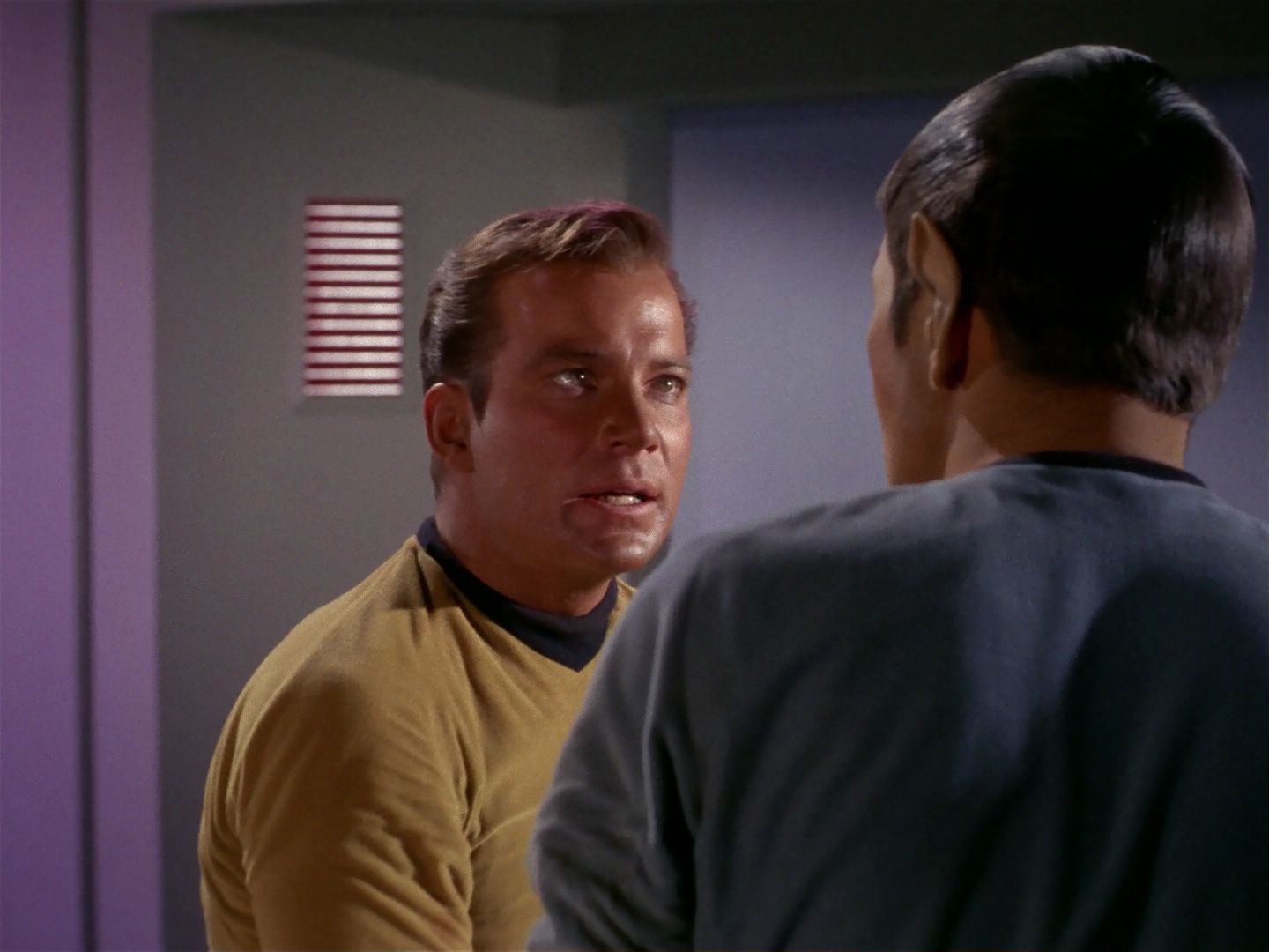 ariane179254_StarTrek_1x04_TheNakedTime_2317.jpg