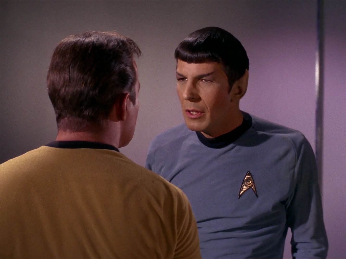 ariane179254_StarTrek_1x04_TheNakedTime_2320.jpg