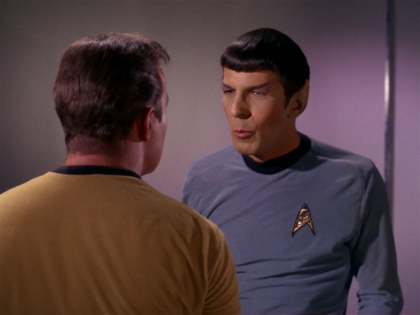 ariane179254_StarTrek_1x04_TheNakedTime_2322.jpg