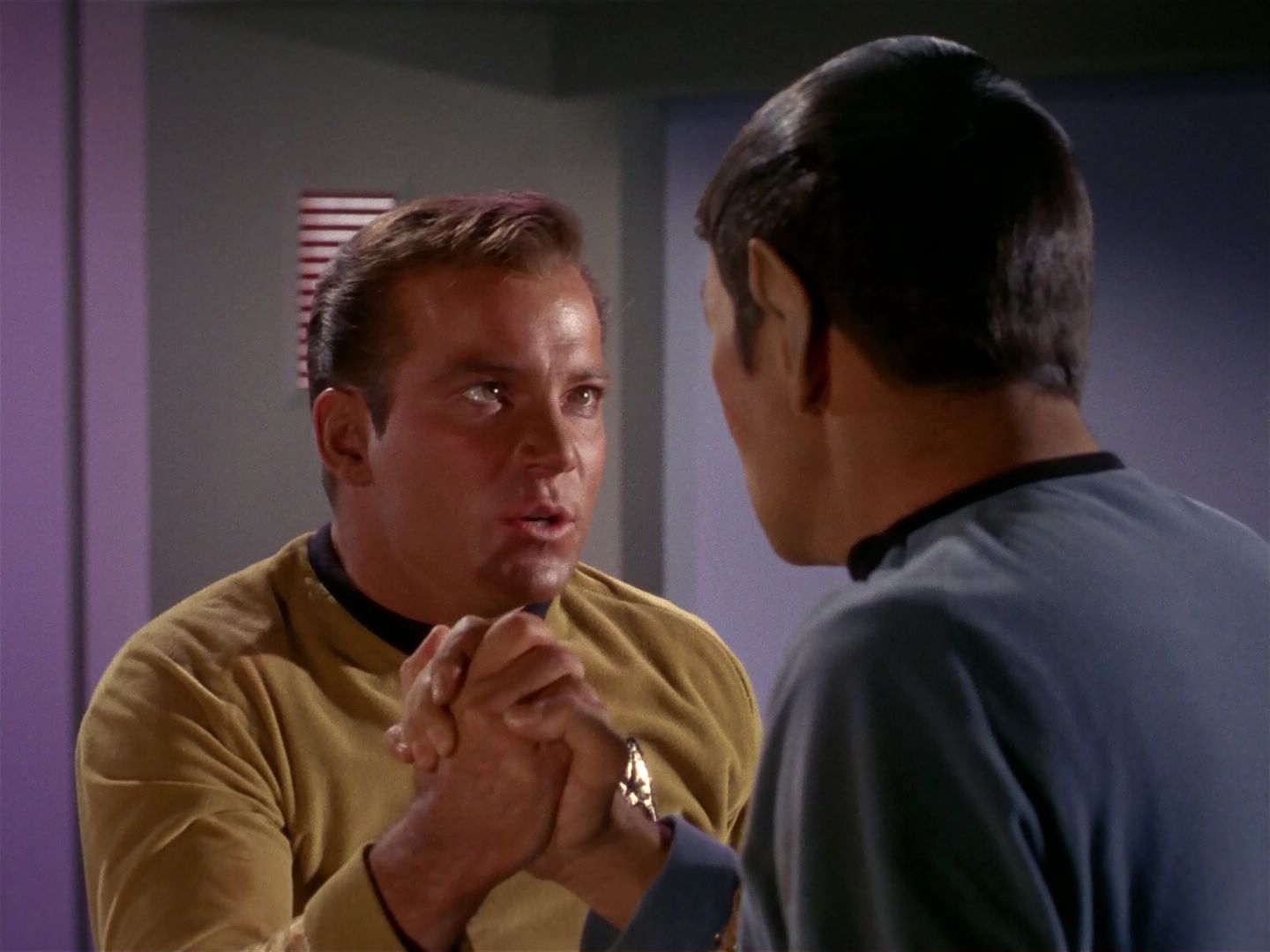 ariane179254_StarTrek_1x04_TheNakedTime_2329.jpg