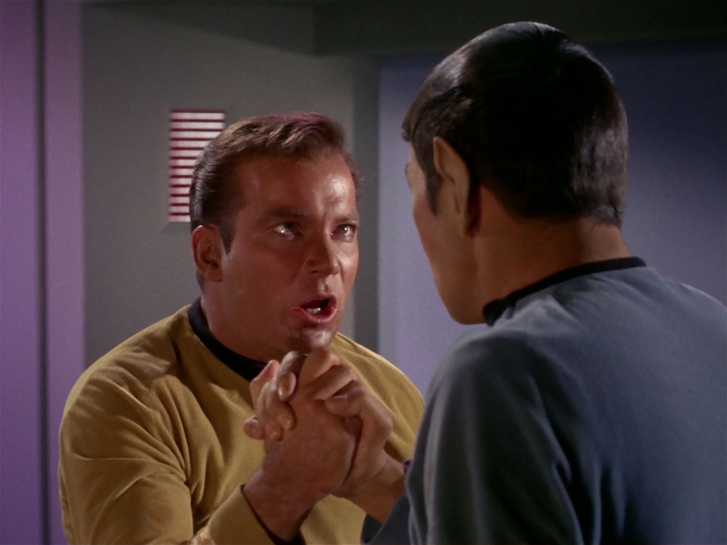 ariane179254_StarTrek_1x04_TheNakedTime_2330.jpg
